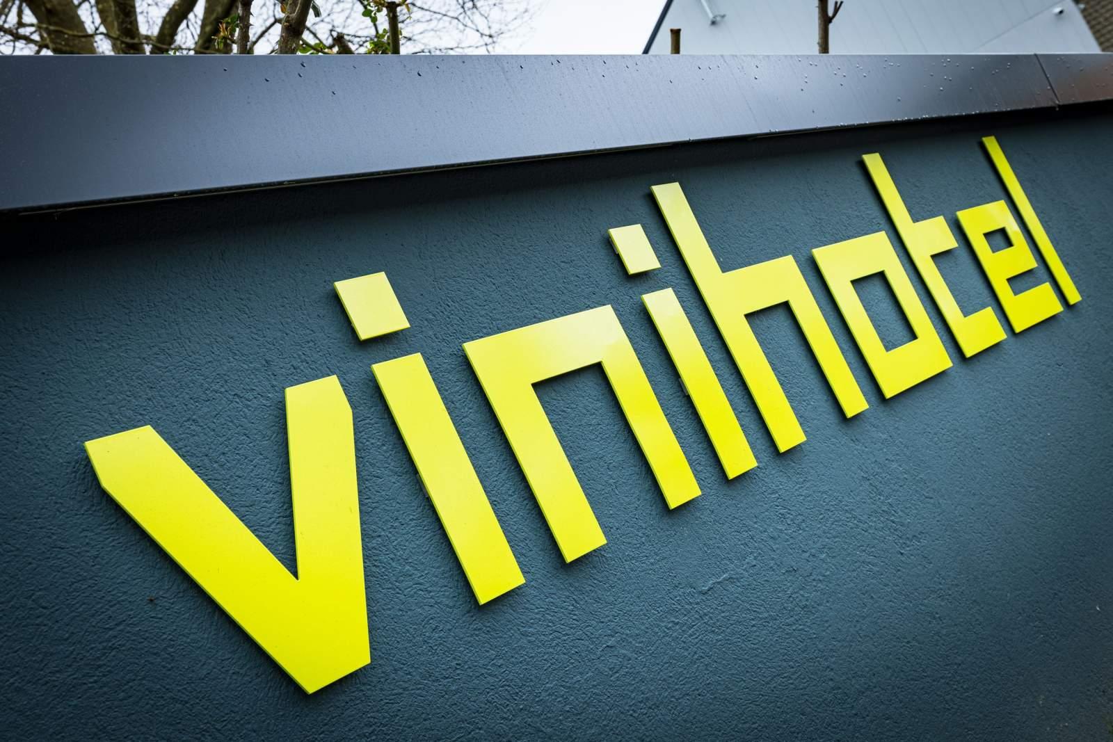 Vini Hotel ボーヌ エクステリア 写真