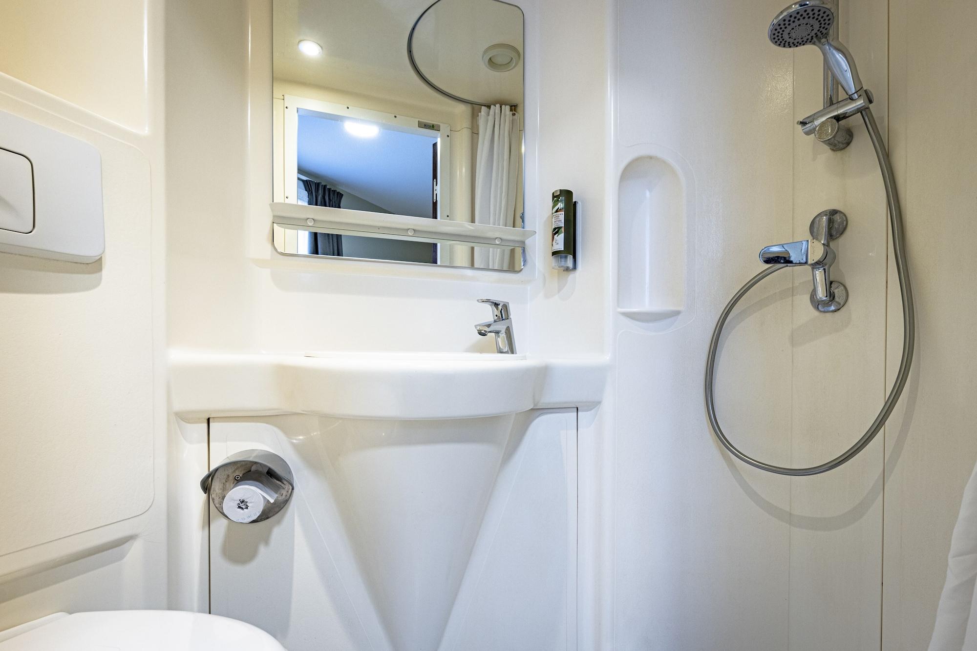 Vini Hotel ボーヌ エクステリア 写真
